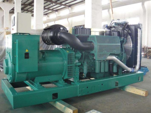 盈江便携静音：租赁无声发电机组，便携式解决能源需求